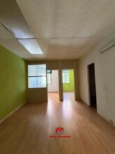Office in Madrid, Madrid to rent Interior Photo- Image 1 of 3