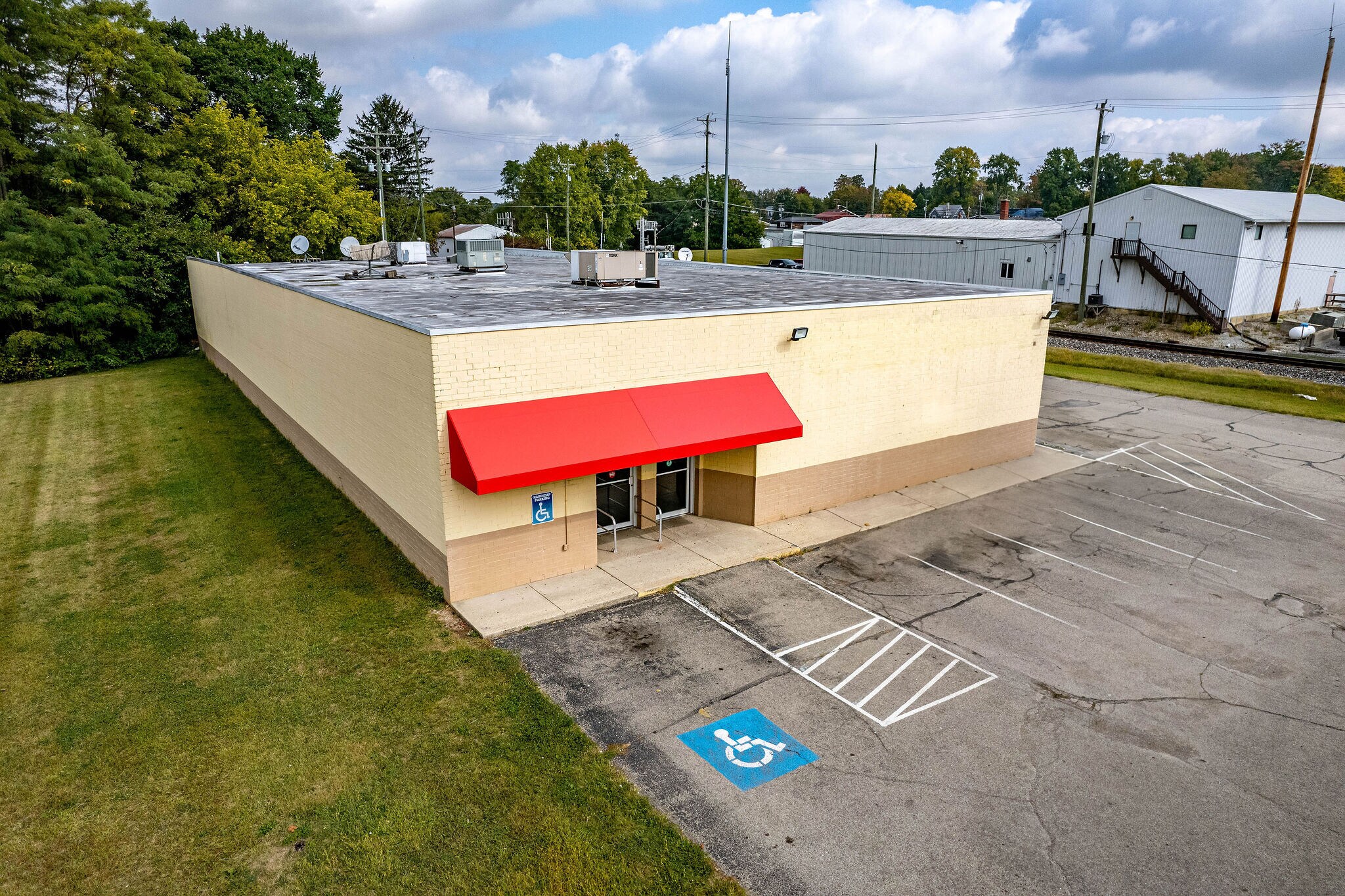 201 W High St, Liberty, IN for sale Building Photo- Image 1 of 1