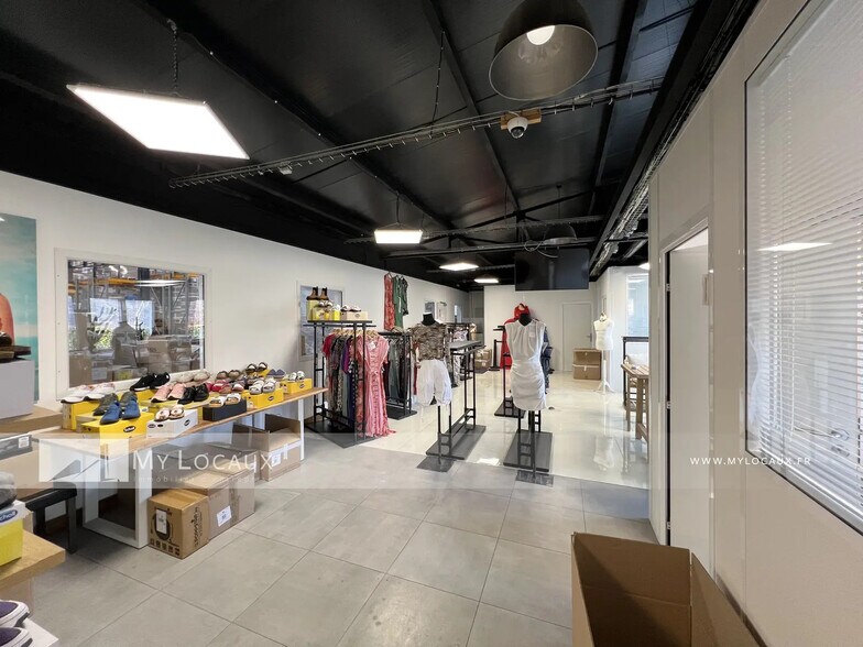 Light Industrial in Gennevilliers to rent - Interior Photo - Image 3 of 13