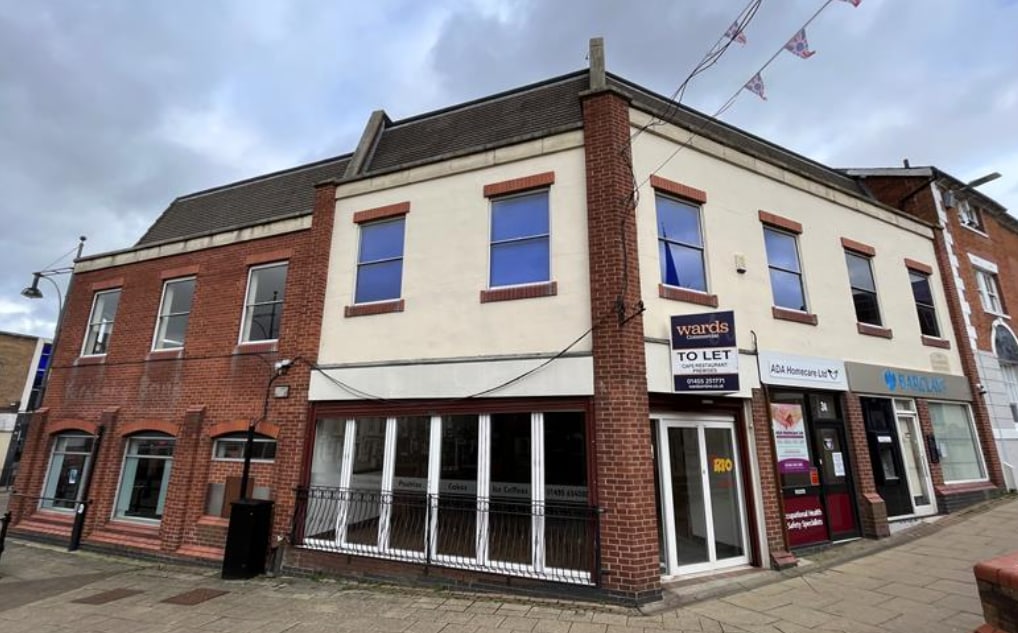 3-5 Market Pl, Hinckley to rent Building Photo- Image 1 of 6