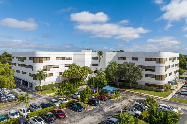 More details for 9050 Pines Blvd, Pembroke Pines, FL - Office, Medical to Rent