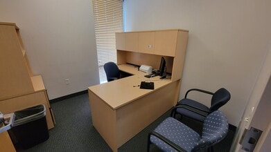 1920 W 250 N, Ogden, UT to rent Interior Photo- Image 2 of 12