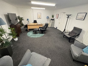 13 Fitzroy Pl, Glasgow to rent Interior Photo- Image 1 of 2