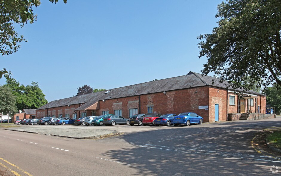 Camp Rd, Bicester OX25 5LX Office for Rent UK