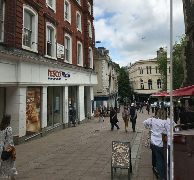 4-5 Guildhall Hl, Norwich to rent - Building Photo - Image 2 of 4