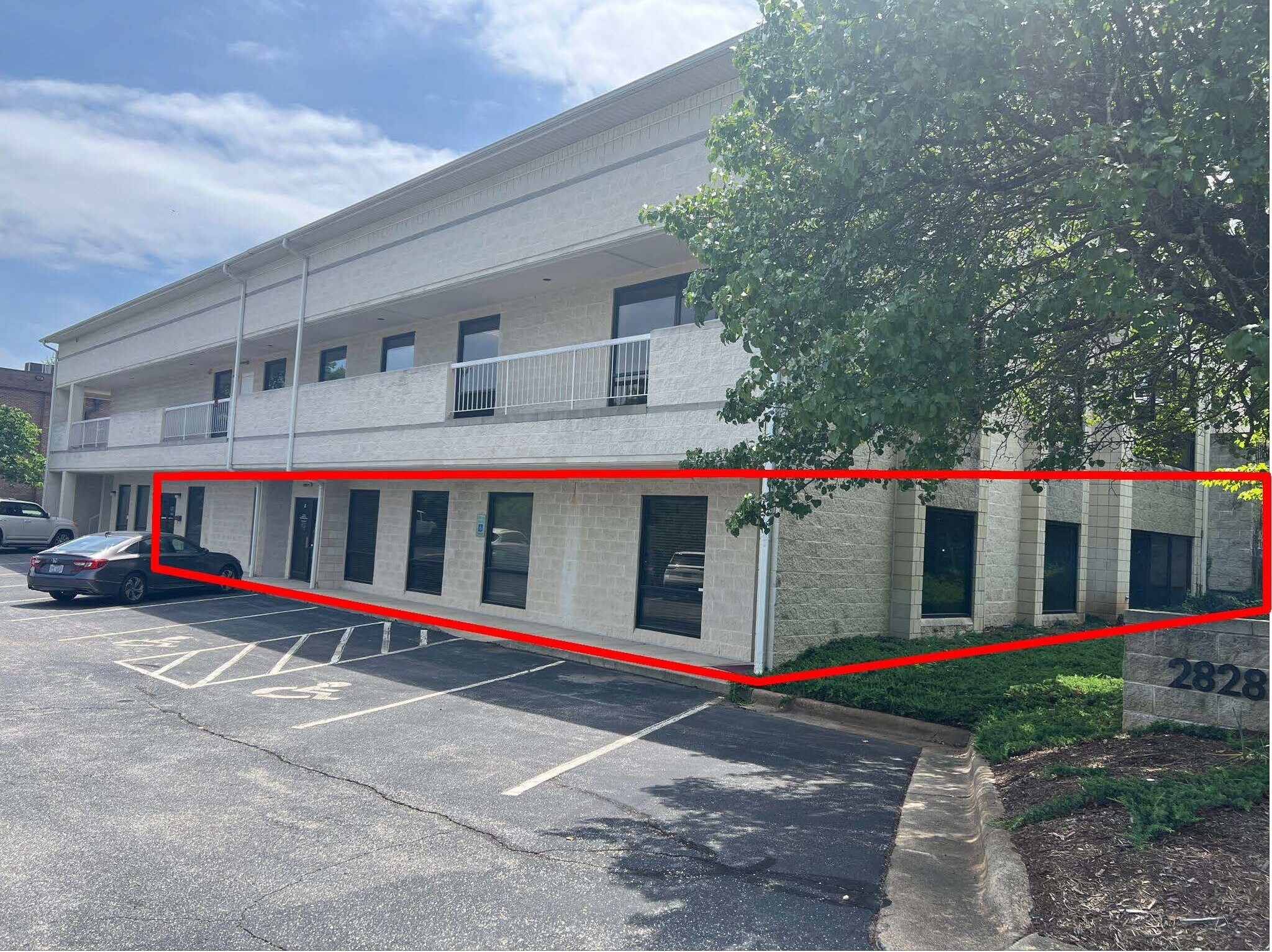 2828 Maplewood Ave, Winston-Salem, NC for sale Building Photo- Image 1 of 1