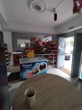 Retail in Alcalá de Henares, Madrid to rent Interior Photo- Image 2 of 6