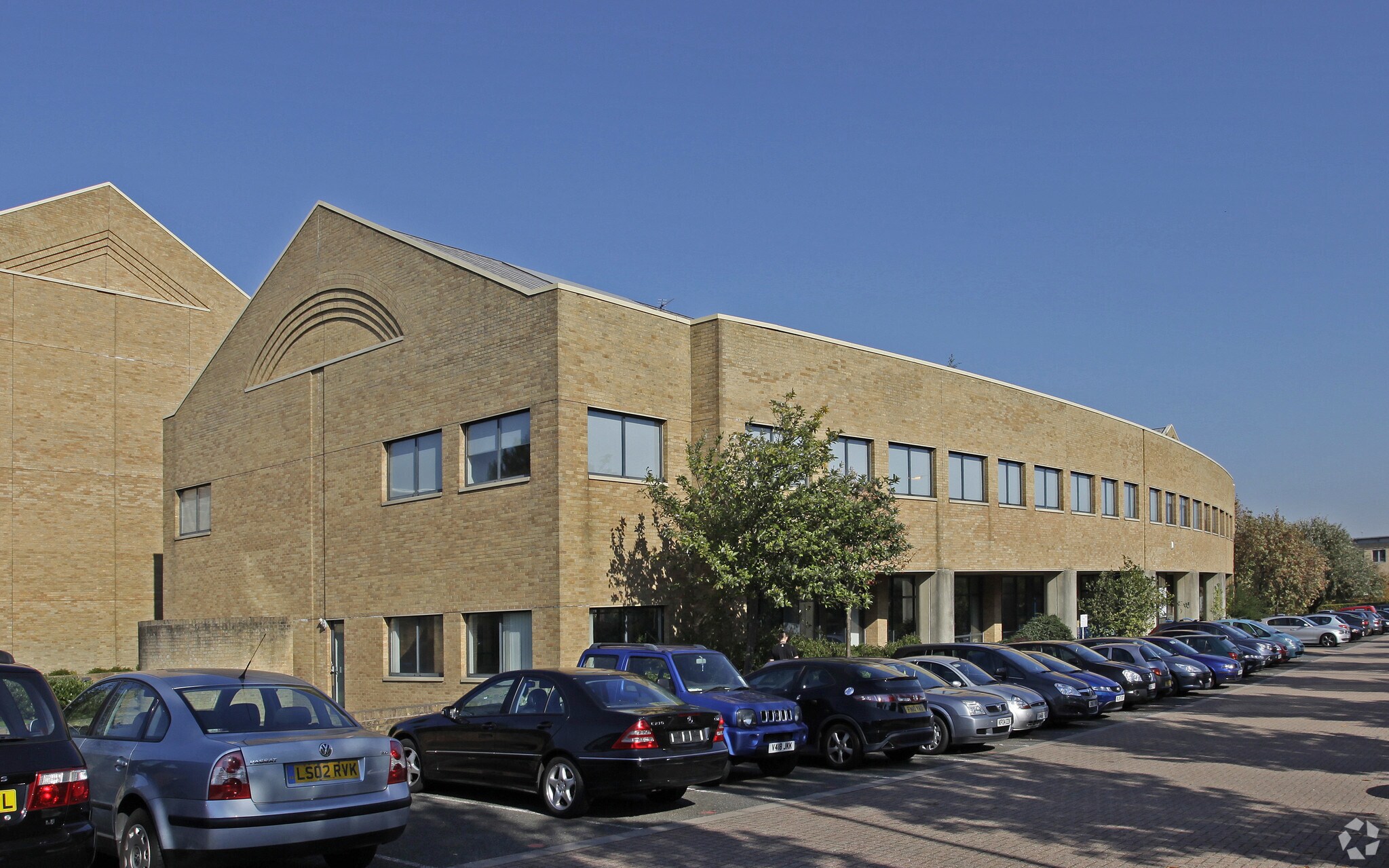 475 Capability Green, Luton for sale Primary Photo- Image 1 of 1