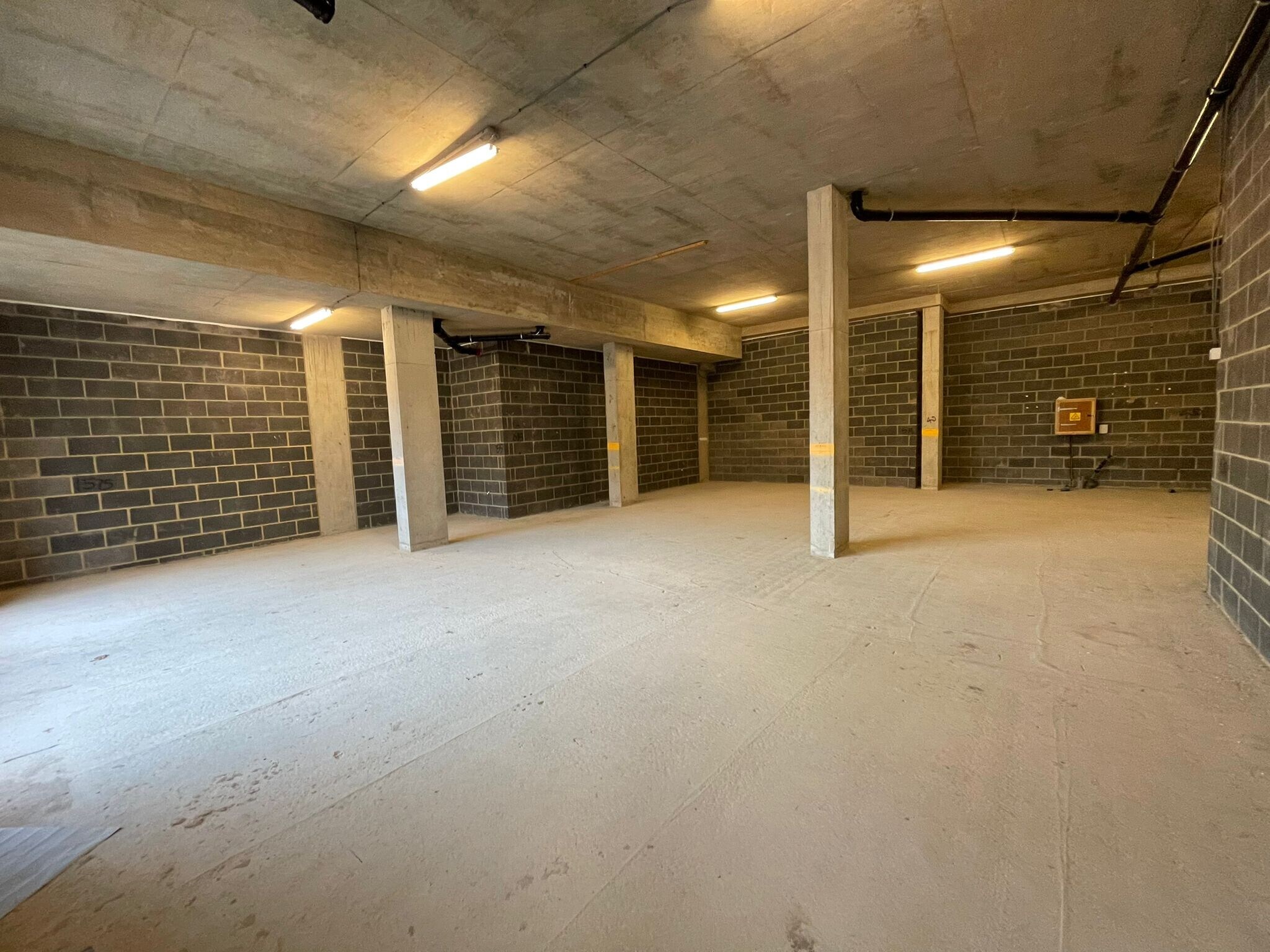 Ruislip Rd, Greenford UB6 9BE Red Lion Court