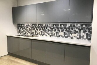 Maxwell Rd, Plymouth to rent Interior Photo- Image 2 of 3