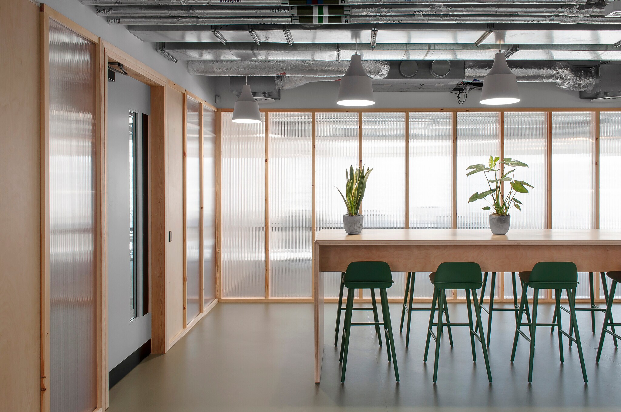 1-16 High St, London for sale Primary Photo- Image 1 of 1