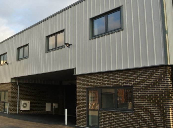 34 Central Ave, West Molesey for sale - Primary Photo - Image 1 of 1