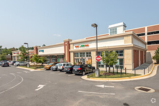 More details for 3000 Annandale Rd, Falls Church, VA - Retail for Rent