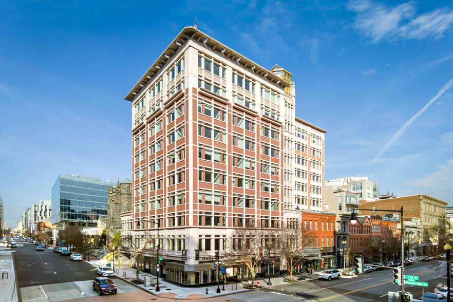 975 F St NW, Washington, DC for rent - Building Photo - Image 1 of 6