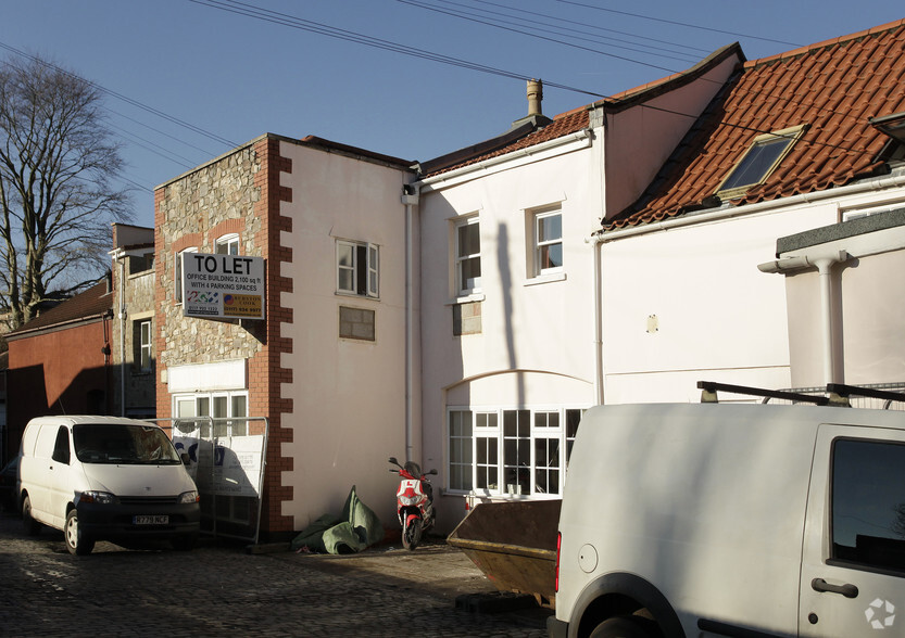 2-10 Kings Parade Mews, Bristol for rent - Building Photo - Image 3 of 3