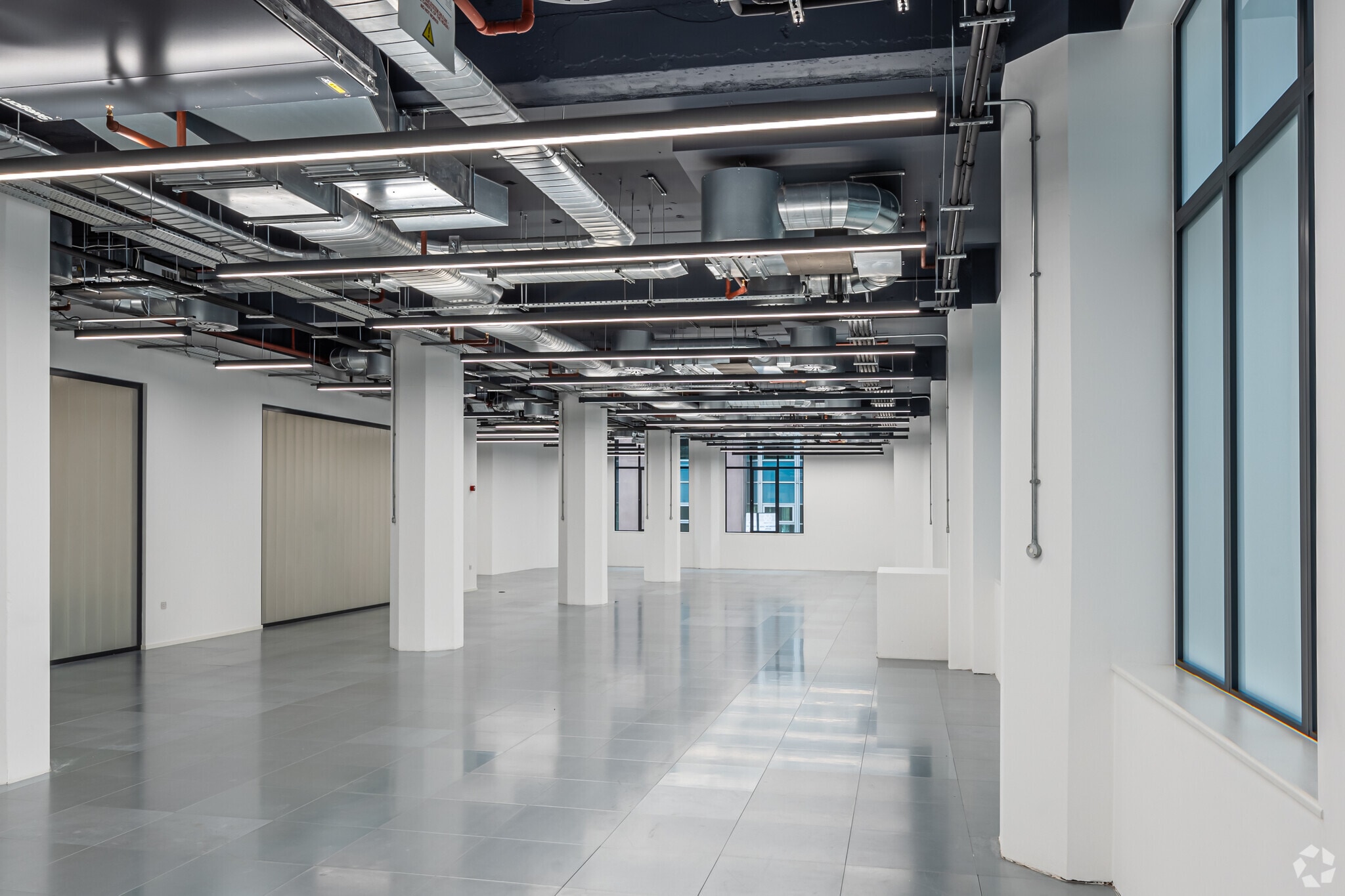 9 Prescot St, London to rent Interior Photo- Image 1 of 3