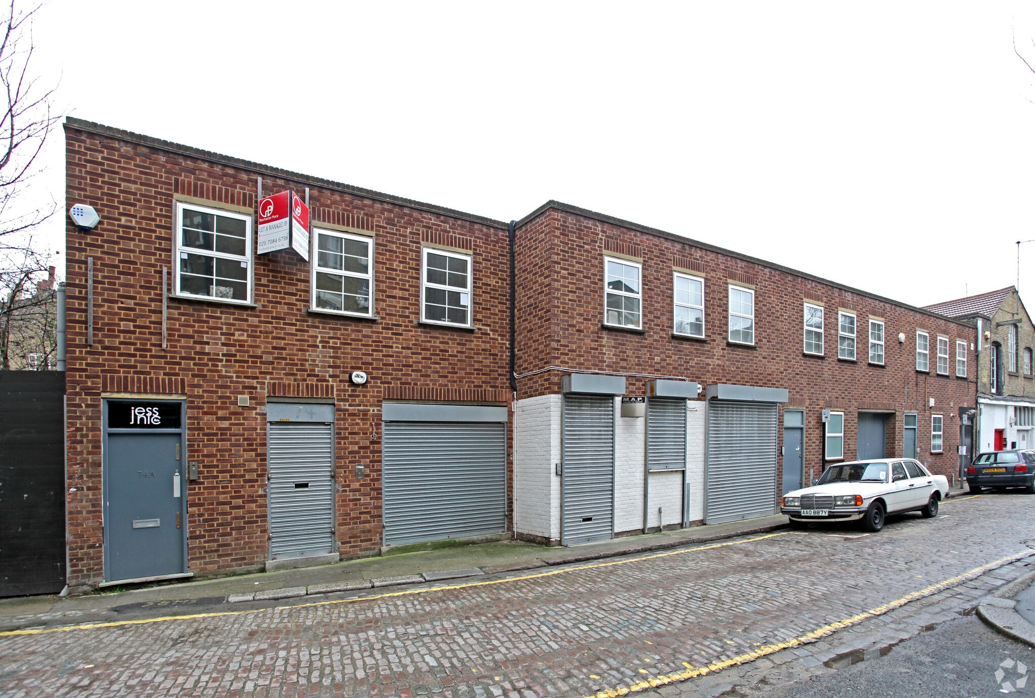 68-74 Rochester Pl, London for sale Primary Photo- Image 1 of 1