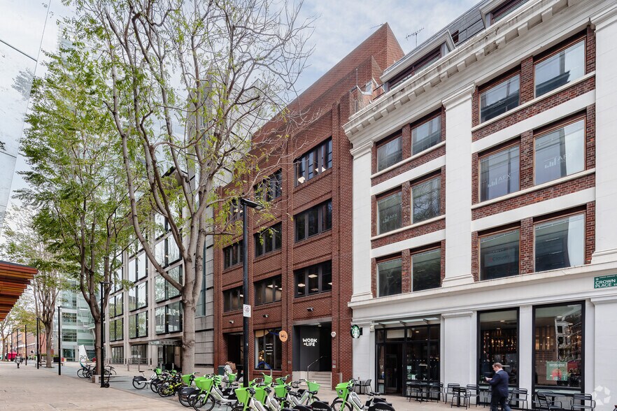 4-8 Crown Pl, London to rent - Primary Photo - Image 1 of 6