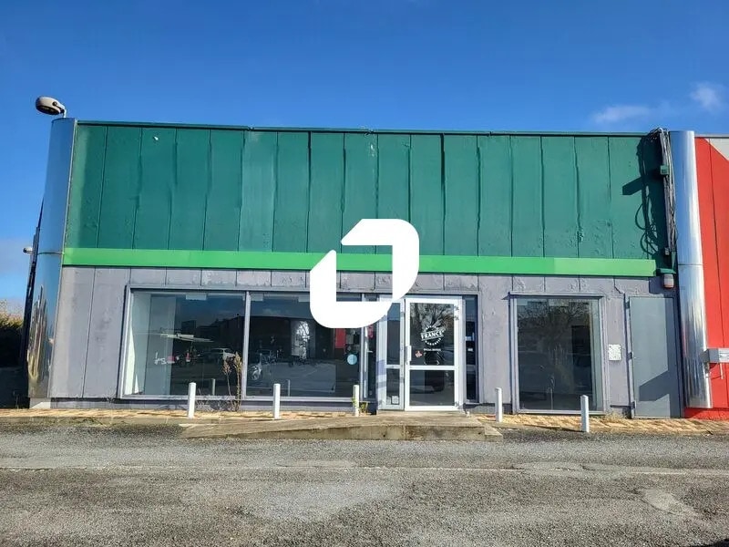 Location Commerce 400 m² - Photo 1