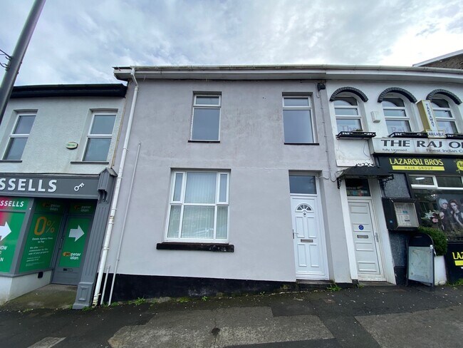 More details for 7 Market St, Caerphilly - Office / Retail to Rent