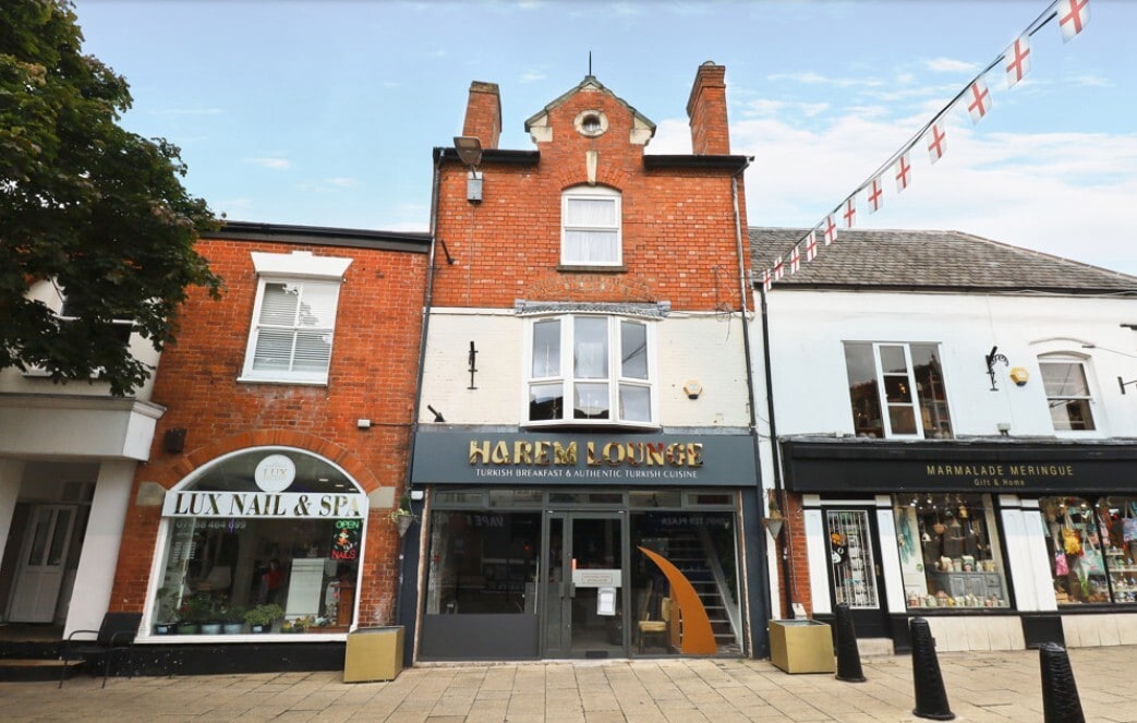 80 Castle St, Hinckley to rent Building Photo- Image 1 of 1