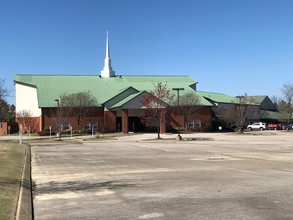 4350 Hacks Cross Rd, Memphis, TN for sale Primary Photo- Image 1 of 1