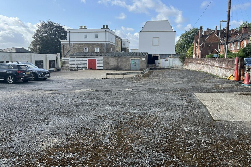 15 Saint Cross Road, Winchester to rent - Other - Image 3 of 5