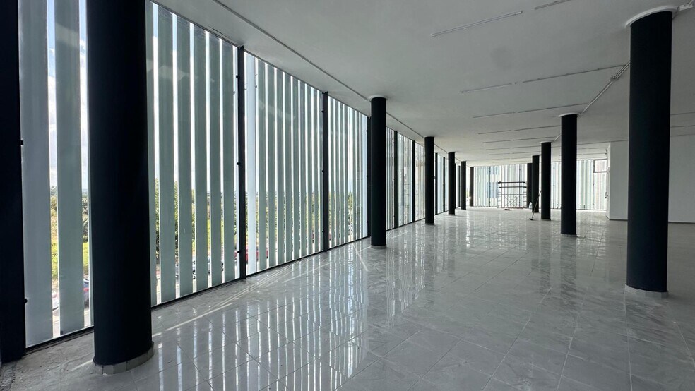 Corretgers, Algemesi, Algemesí De, 15, Algemesí, Valencia to rent - Building Photo - Image 2 of 48