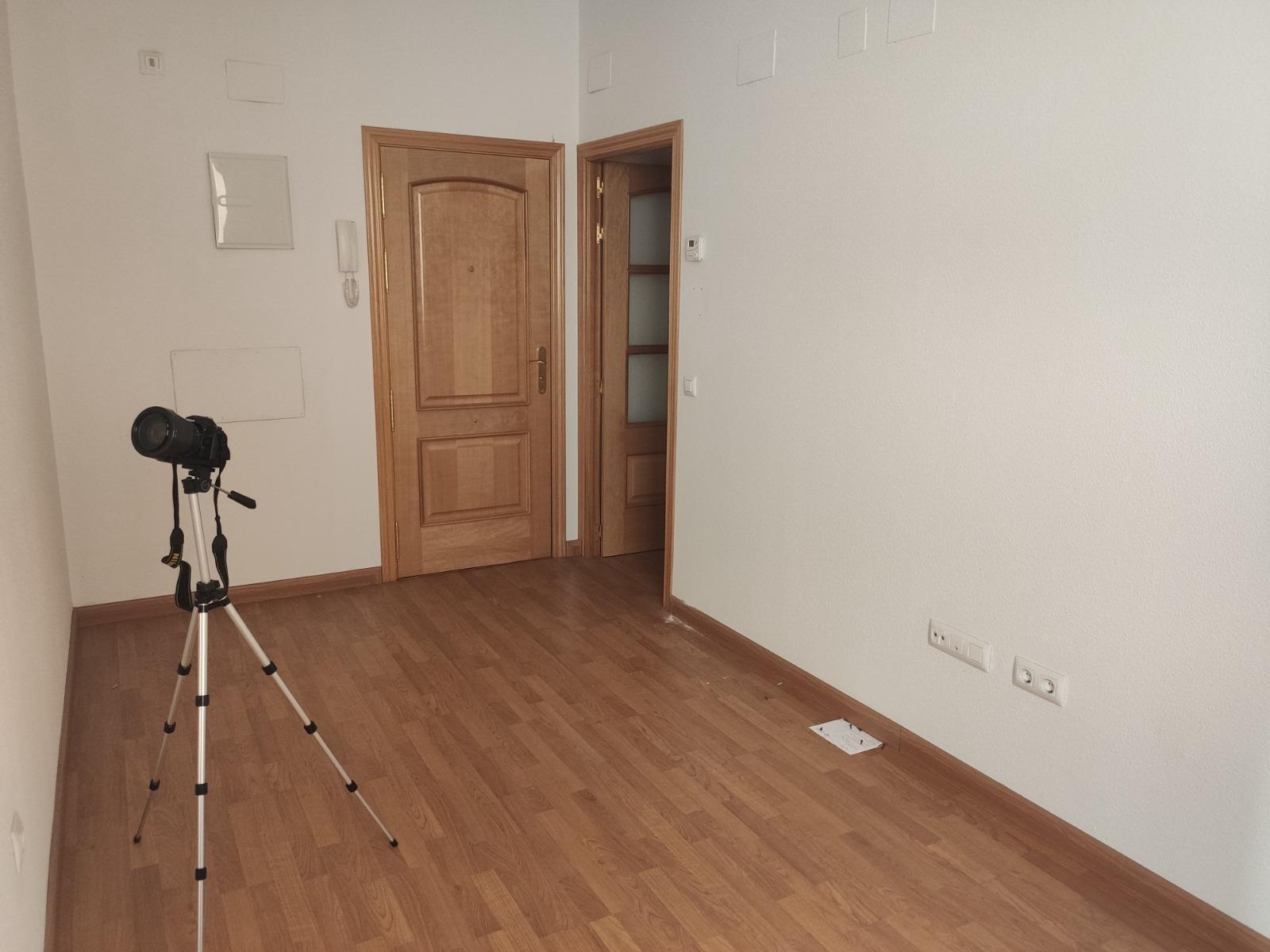 Office in Cáceres, Cáceres to rent Interior Photo- Image 1 of 14