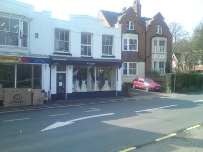 6 Guildford Rd, Westcott to rent - Primary Photo - Image 3 of 3