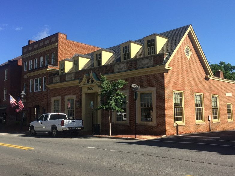 21 Main St, Warrenton, VA for sale - Building Photo - Image 1 of 1