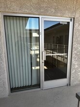 955 W Chandler Blvd, Chandler, AZ to rent Building Photo- Image 2 of 6