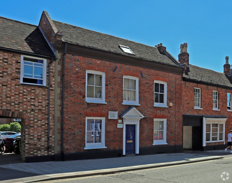 15 St Cuthberts St, Bedford for sale - Primary Photo - Image 1 of 1