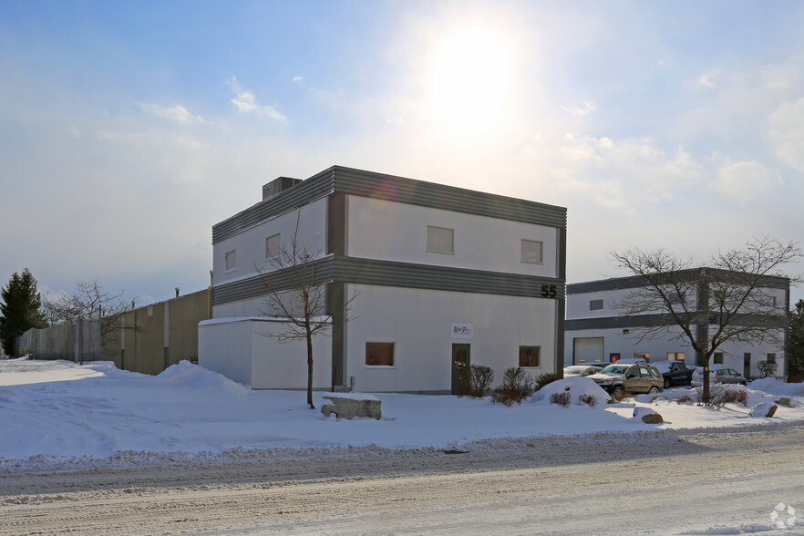 55 Shoemaker St, Kitchener, ON for rent - Building Photo - Image 3 of 3