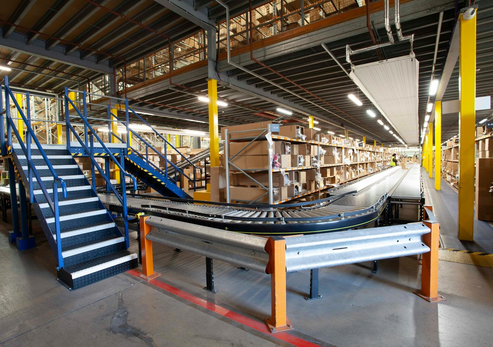 Viscount Way, Swindon to rent Interior Photo- Image 1 of 4