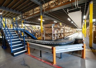 Viscount Way, Swindon to rent Interior Photo- Image 1 of 4