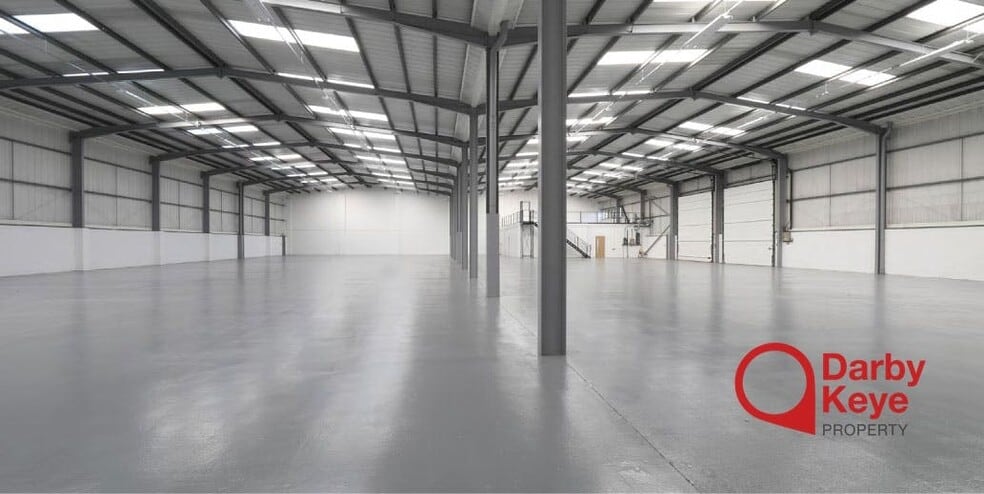 Bevan Way, Smethwick to rent - Building Photo - Image 3 of 8