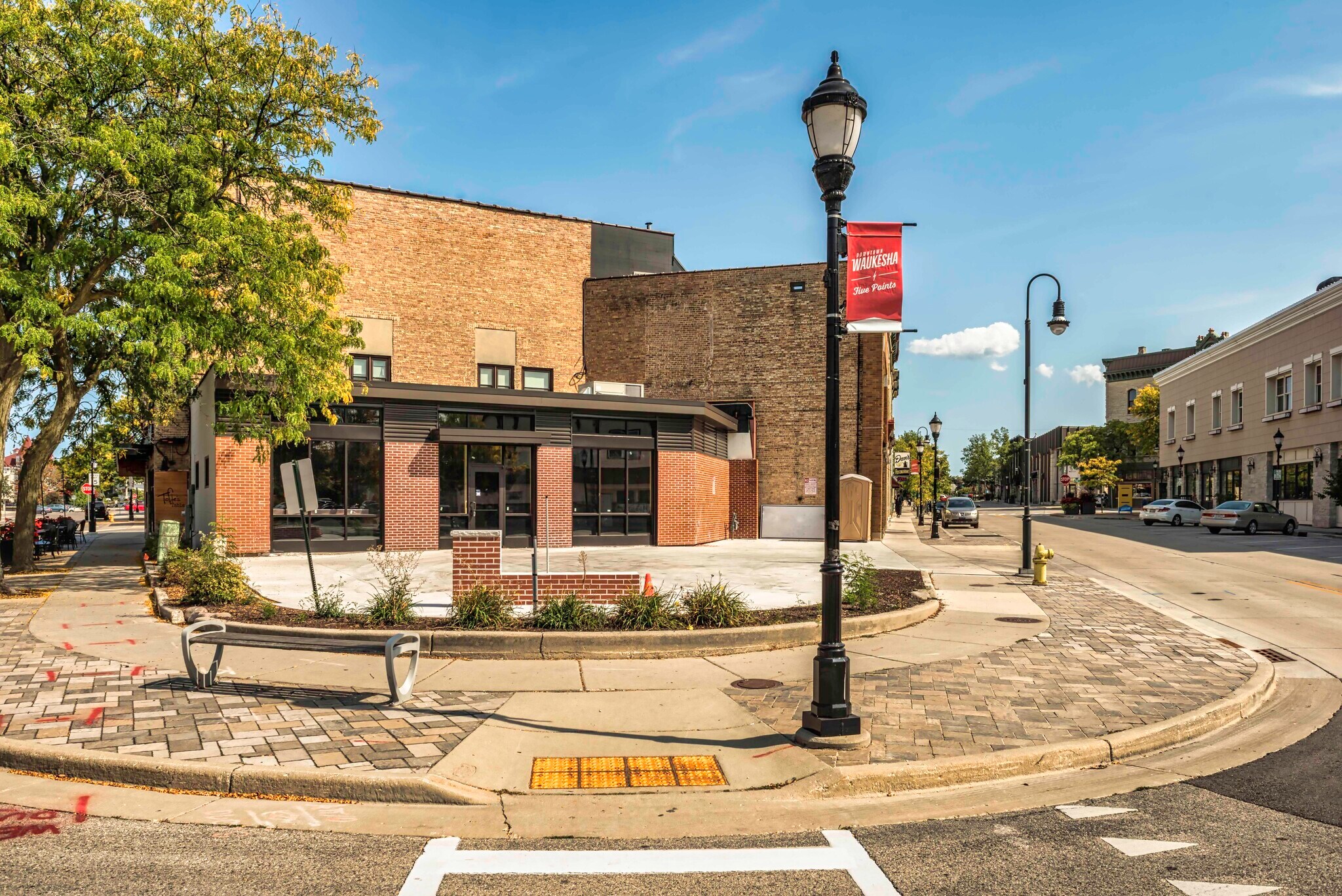 344 W Broadway, Waukesha, WI for sale Building Photo- Image 1 of 1