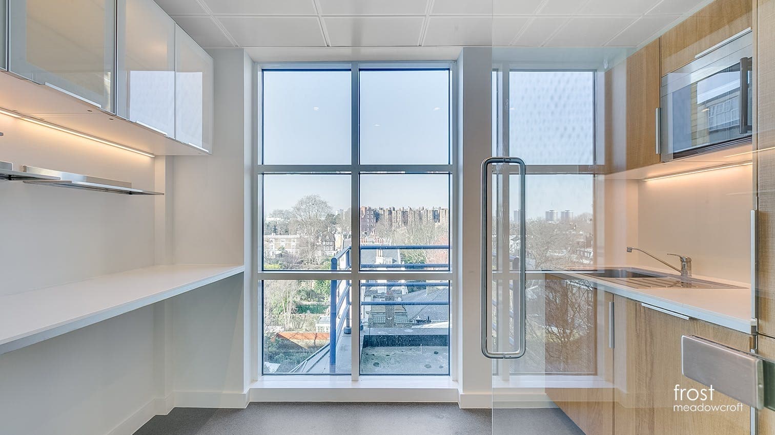 346-346A Kensington High St, London to rent Interior Photo- Image 1 of 6