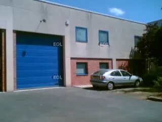 Light Industrial in Moissy-Cramayel to rent Building Photo- Image 1 of 2