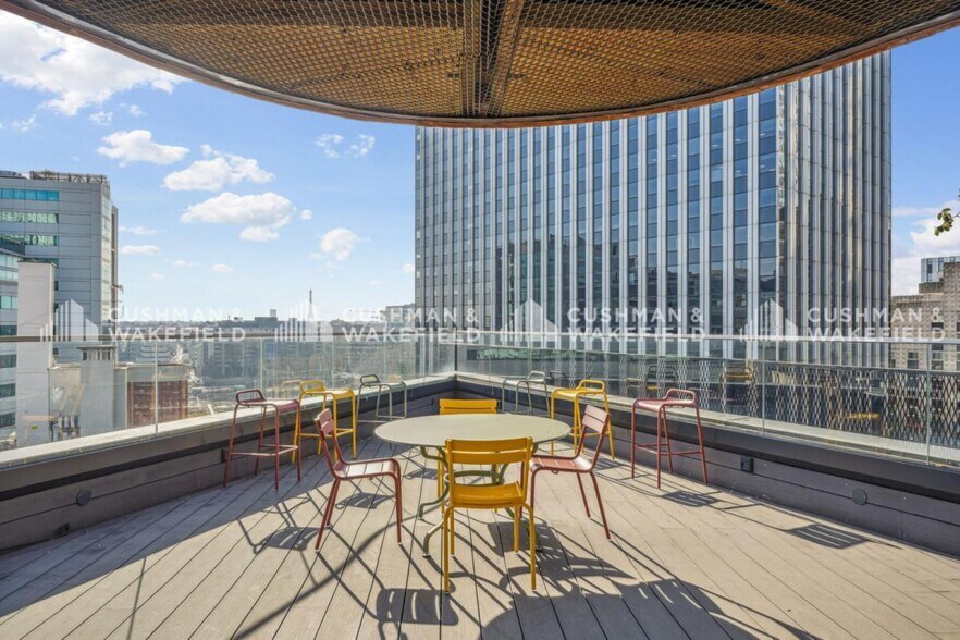 14 Rue Du Général Audran, Courbevoie to rent - Building Photo - Image 1 of 13