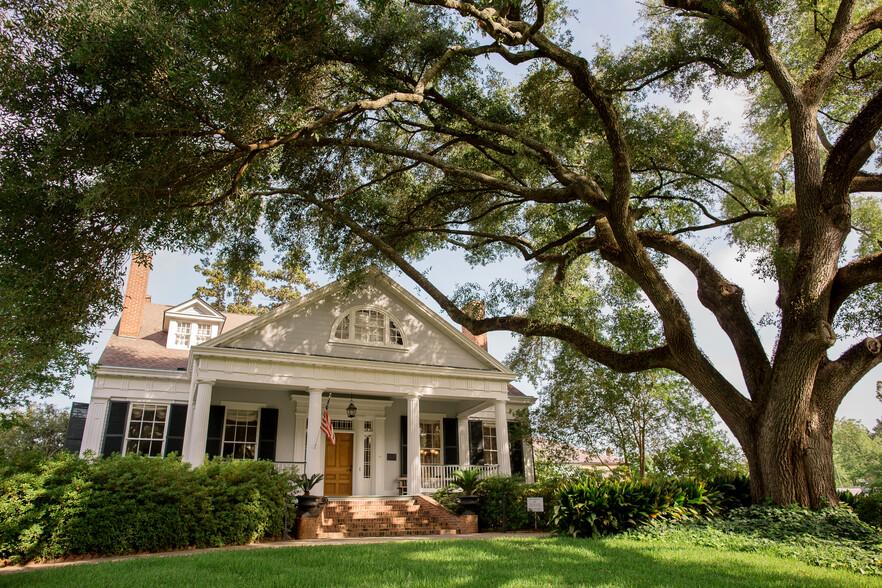 712 N Union St, Natchez, MS for sale - Primary Photo - Image 1 of 1