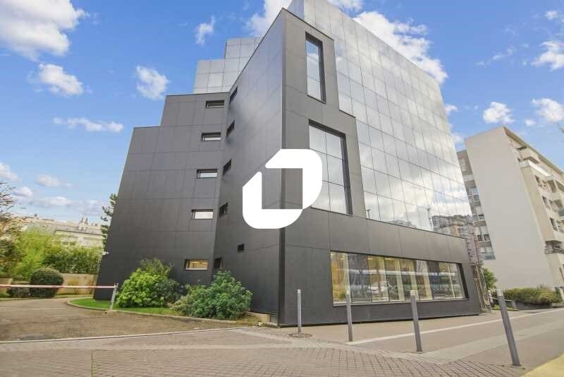 84-88 Boulevard De La Mission Marchand, Courbevoie to rent - Building Photo - Image 1 of 17