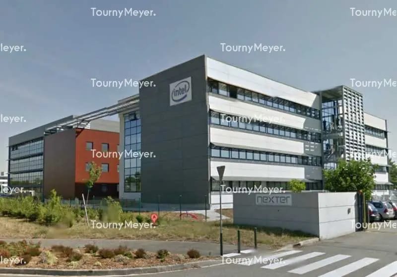 Office in Toulouse to rent - Building Photo - Image 2 of 2