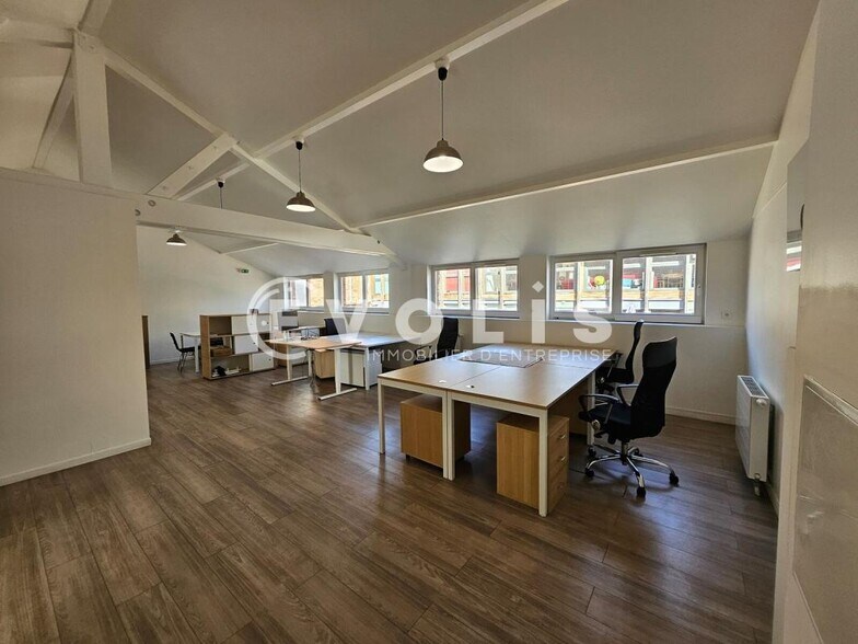 Office in Arcueil to rent - Building Photo - Image 3 of 27