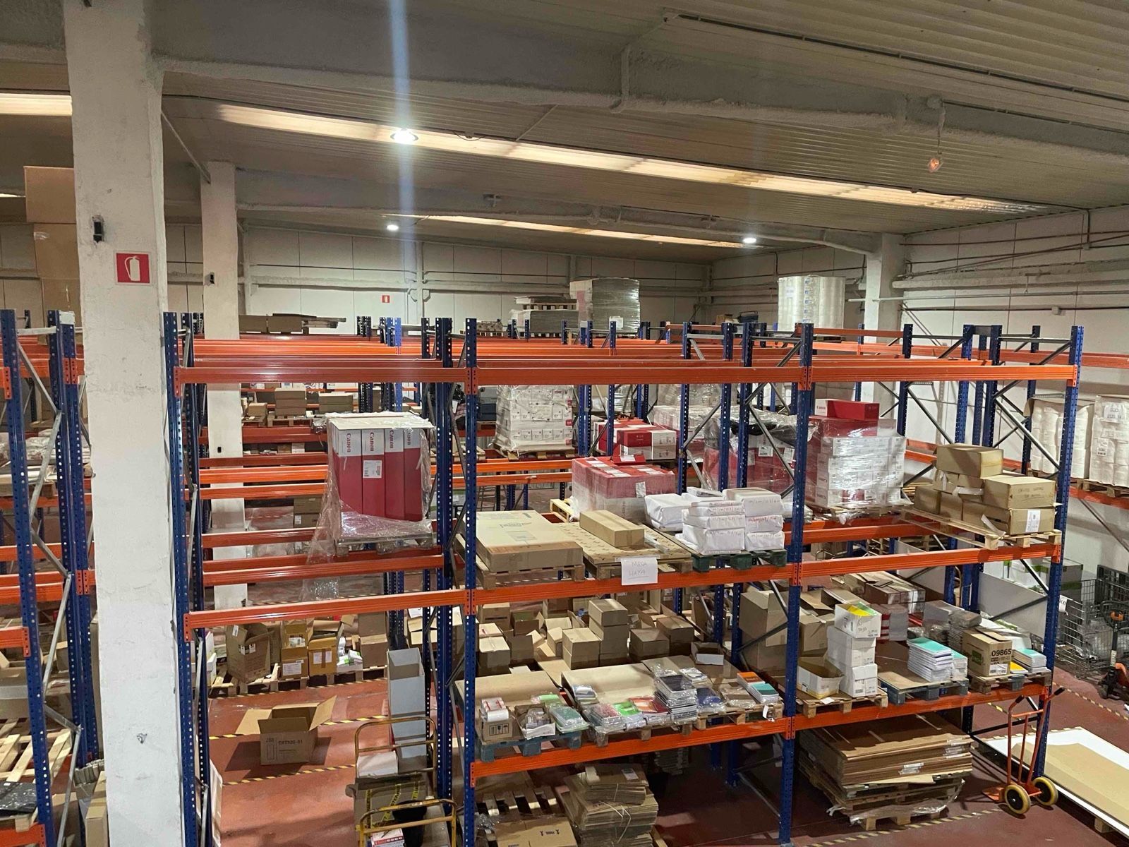 Industrial in Rivas-Vaciamadrid, Madrid for sale Primary Photo- Image 1 of 14