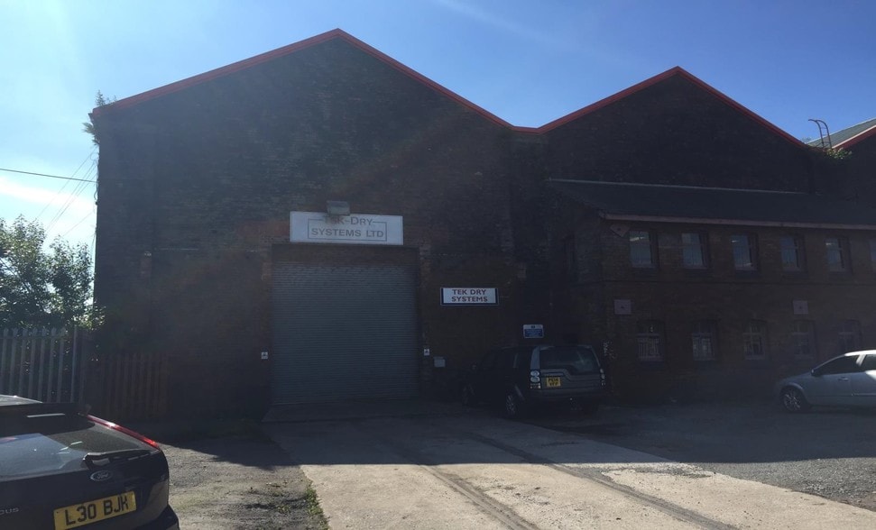 Chorley New Rd, Bolton, BL6 5UE Industrial for Lease UK