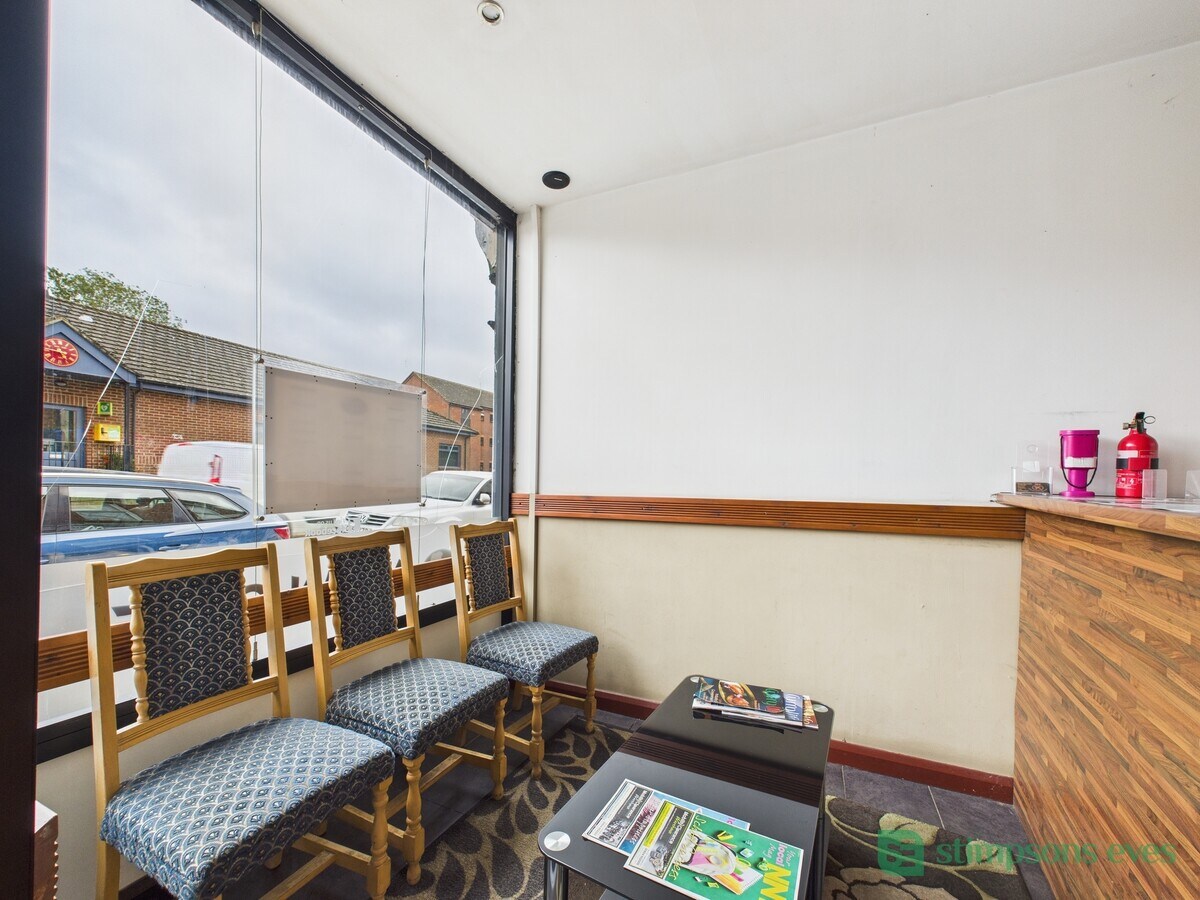 28B Station Rd, Woodford Halse, NTH NN11 3RB - Unit 28B -  - Interior Photo - Image 2 of 7