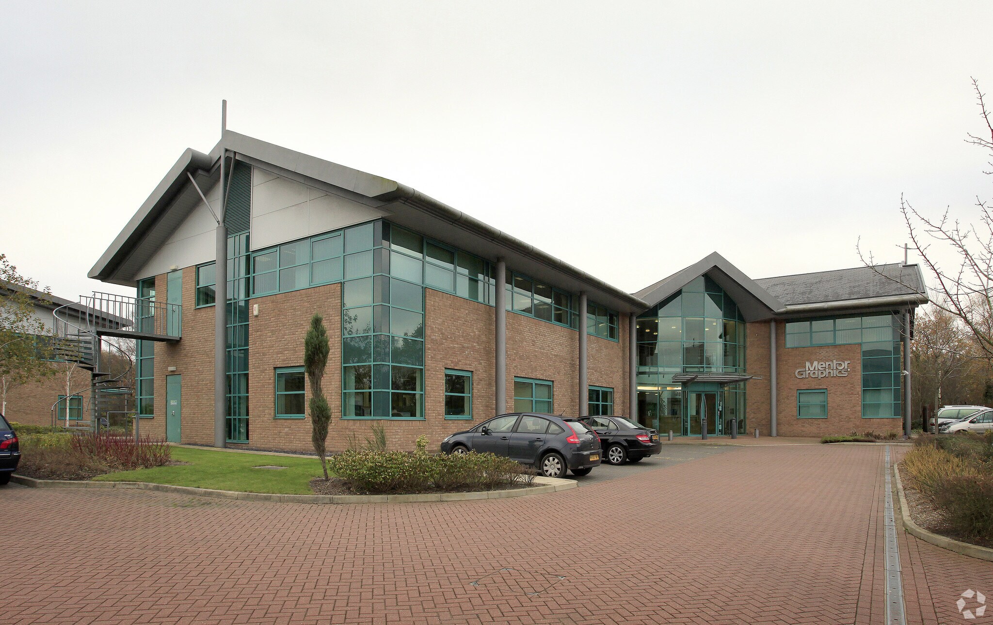 Stuart Rd, Altrincham to rent Primary Photo- Image 1 of 2