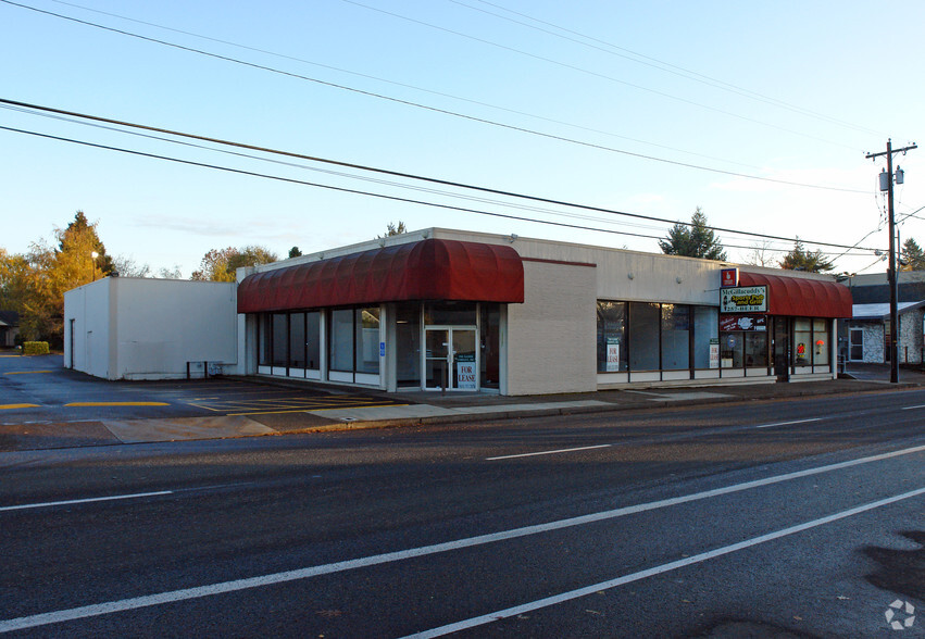 11131 NE Halsey St, Portland, OR for sale - Building Photo - Image 2 of 14